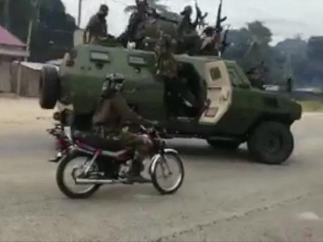 Thế giới - Khủng bố IS chiếm thị trấn chiến lược ở quốc gia châu Phi, 55 người nước ngoài thiệt mạng