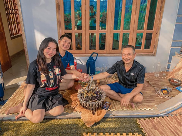 Thầy giáo trẻ Tuấn Bùi và hành trình chinh phục loài lan vương giả - 4