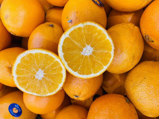 Trước đây, giá loại trái cây này luôn ở mức cao gấp 2,3 lần so với hiện tại. Ảnh: Zingnews