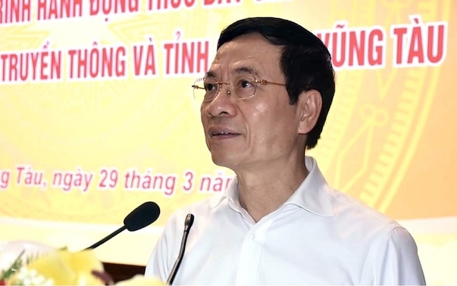 Bộ trưởng Bộ TT&amp;TT Nguyễn Mạnh Hùng.