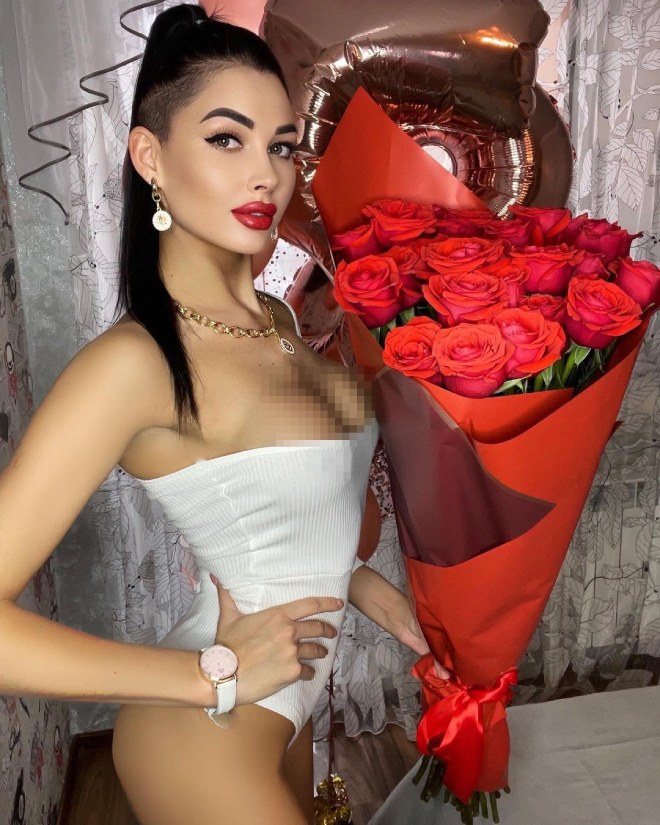 "Nữ thần bóng chuyền"&nbsp;Tatyana Demyanova ngày càng gợi cảm sau quãng thời gian bệnh tật