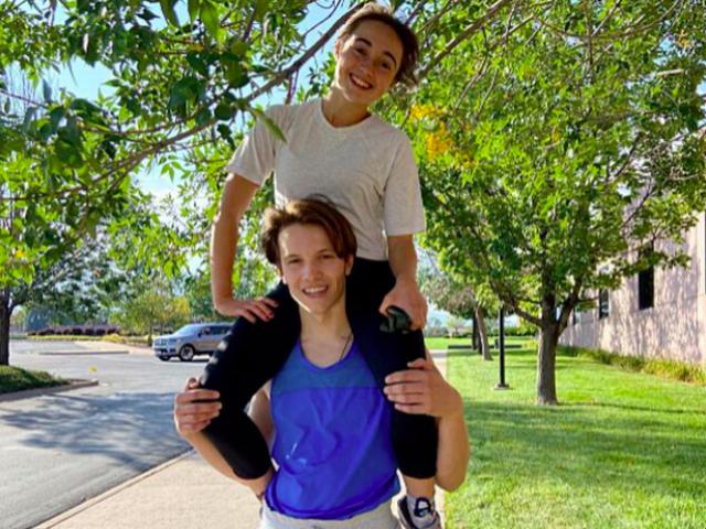 Thể thao - Sốc nam thần trượt băng 18 tuổi bị mất tích trong chính nhà mình