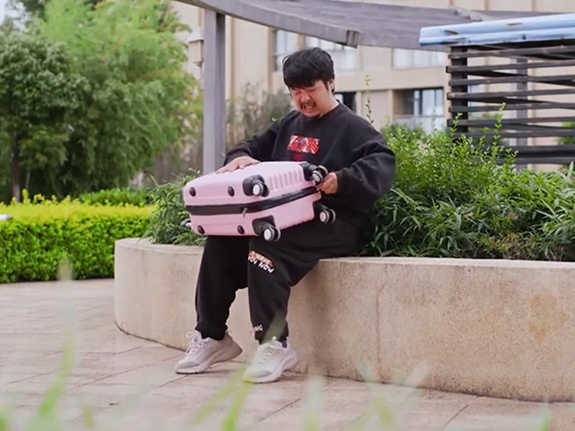 Cười 24H - Những kẻ tham lam thường sẽ nhận "quả báo" ngay lập tức