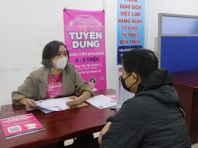 Kinh doanh - Hà Nội: Ráo riết tìm nhân viên bán hàng dịp Tết mức lương 6 – 10 triệu đồng/tháng