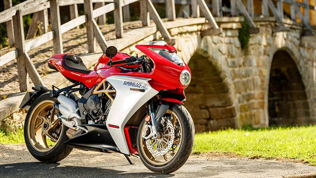 10. MV Agusta Superveloce 800
