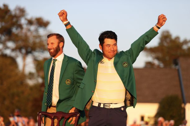 2. Giải golf The Masters tặng áo vest. Một giải thưởng mang tính biểu tượng hơn là chiếc áo vest xanh tại giải The Masters. Ý tưởng đằng sau giải thưởng mà mọi tay golf đều muốn, đó là giúp người thắng nổi bật giữa đám đông trong suốt giải đấu.