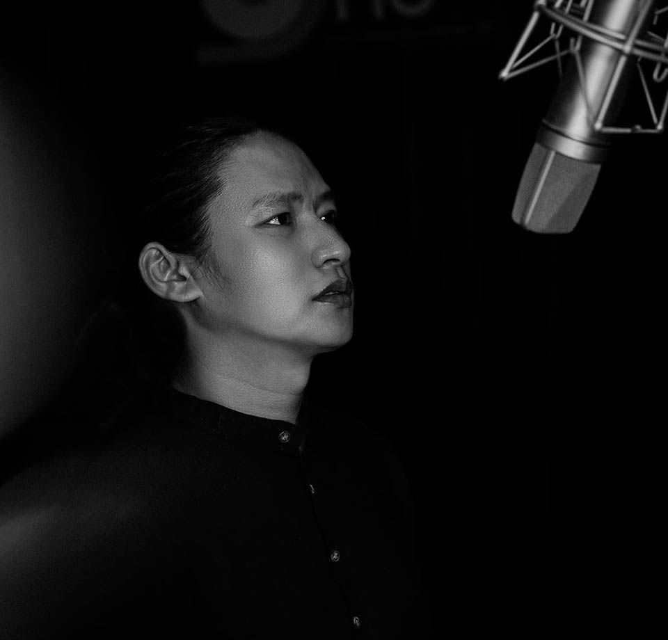 Không quá ồn ào, Nguyễn Báu vẫn âm thầm theo đuổi niềm đam mê âm nhạc&nbsp;