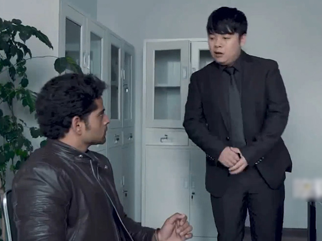 Cười 24H - Đây là lợi ích khi bạn giỏi tiếng nước ngoài!