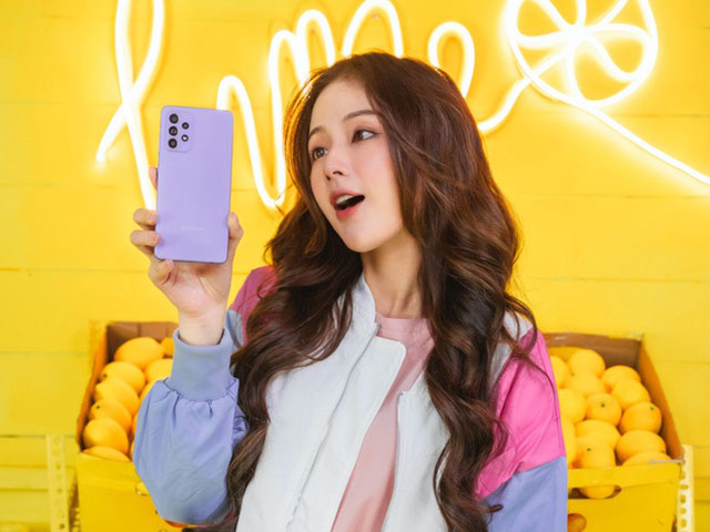 Thời trang Hi-tech - Đây là chiếc Galaxy A đầu tiên của Samsung nhận "quà" đầu năm 2022