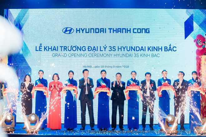 Hyundai Kinh Bắc - Top 20 thương hiệu nổi tiếng hàng đầu Việt Nam 2021 - 4