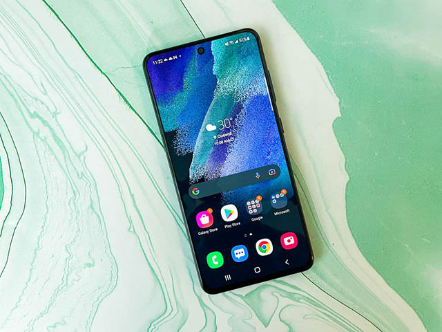 Thời trang Hi-tech - Galaxy S21 FE có giá "ngon", Samfan có nên mua?