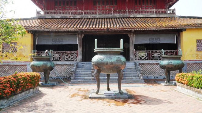 Đến Huế chiêm ngưỡng bảo vật Cửu đỉnh độc nhất vô nhị - 3