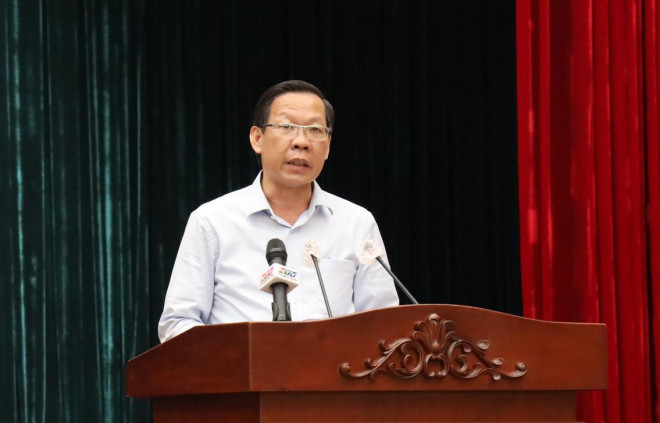 Chủ tịch UBND TP HCM Phan Văn Mãi kêu gọi mọi người cùng đồng lòng để đưa thành phố trở lại nhịp tăng trưởng vốn có