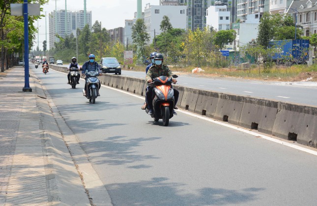 Sau khi hoàn thành, đường Đồng Văn Cống sẽ kéo giảm tai nạn giao thông, giảm tình trạng kẹt xe.