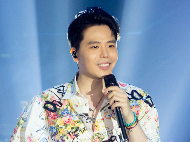 Ca nhạc - MTV - Trịnh Thăng Bình tái hợp tình cũ, bật khóc nức nở vì một người đặc biệt