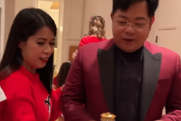 Sao nữ lấy chồng ngoại quốc ở biệt phủ 1.600 tỷ khiến Quang Lê choáng ngợp