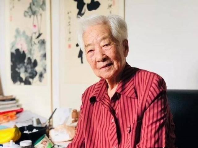 Sức khỏe đời sống - Từng mắc ung thư nhưng thọ tới 100 tuổi, cụ bà tiết lộ 3 thói quen quan trọng