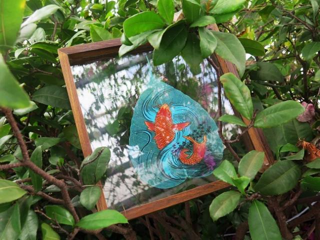 Thị trường - Tiêu dùng - Nhặt lá về “biến hoá” thành sản phẩm độc nhất vô nhị, 8x làm không kịp bán