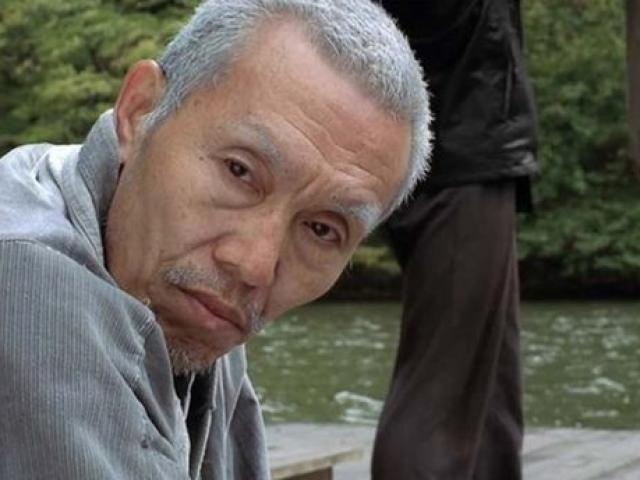 Phim - Nam diễn viên chuyên vai sư thầy nhận giải Quả Cầu Vàng