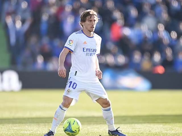 Bóng đá - Tin nóng chuyển nhượng tối 10/1: Man City tính gây sốc với Luka Modric