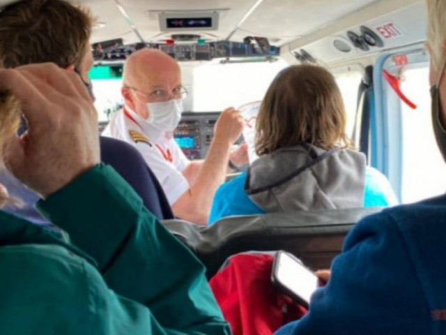 Phi thường - kỳ quặc - Trải nghiệm chuyến bay ngắn nhất thế giới, cất-hạ cánh trong 53 giây