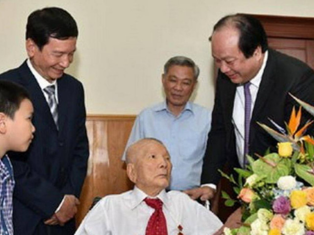 Tin tức trong ngày - Tổ chức lễ tang nguyên Phó Thủ tướng Nguyễn Côn với nghi thức cấp Nhà nước