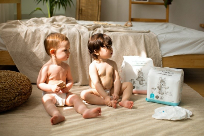 Bỉm quần bé trai/bé gái là bài học về giới đầu tiên mẹ dành cho bé