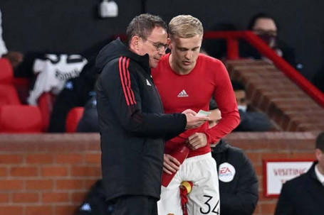 McTominay và Van de Beek thay đổi trận đấu cho MU, được HLV Rangnick khen ngợi