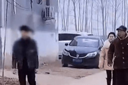 Bạn trẻ - Cuộc sống - Gái ế từ thành phố về quê bị bố mẹ dẫn đi xem mắt 20 trai làng chỉ trong một ngày