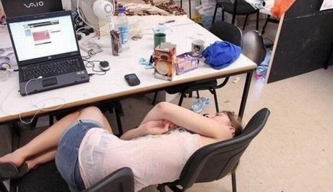 Dân văn phòng mới biết cảnh này.
