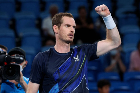 Nóng giải tennis Sydney: Murray vượt khó thành công, mỹ nhân Rybakina bỏ cuộc
