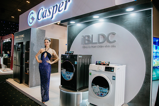 Hoa Hậu Lương Thùy Linh rạng rỡ tại sự kiện công nghệ Tech Award 2021 - 3