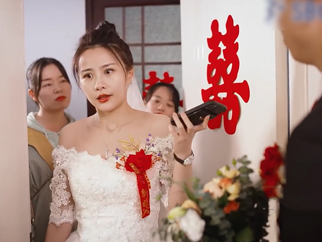 Cười 24H - Cô gái đòi "tiền thách cưới" trong ngày đón dâu nhận ngay cái kết bẽ bàng