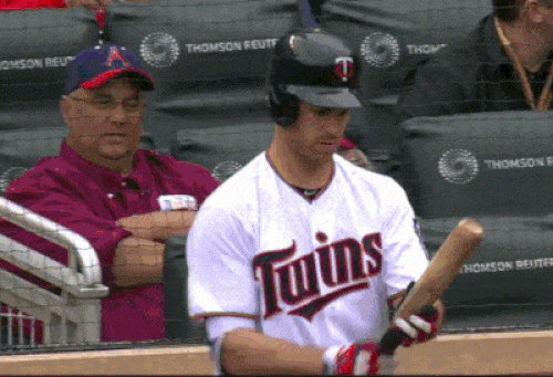 Những tình huống trùng hợp hài hước diễn ra trên truyền hình - 9