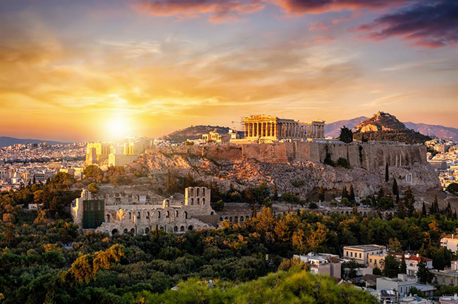 Athens và Elefsina, Hy Lạp - 48°C: 2 nơi này cũng luôn nằm trong top những thành phố nóng nhất thế giới nhờ nền nhiệt độ nóng kỷ lục ở châu Âu, ở mức 48°C. 
