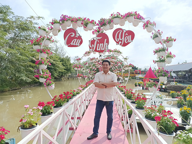 Ông chủ Nguyễn Ngọc Hùng khai thác hiệu quả nguồn lực phát triển du lịch của địa phương - 5