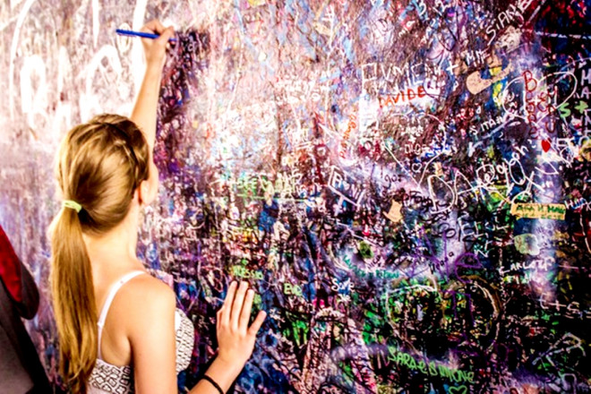 Phát hiện nơi nhận hàng nghìn bức thư tình gửi đến nàng Juliet - 4