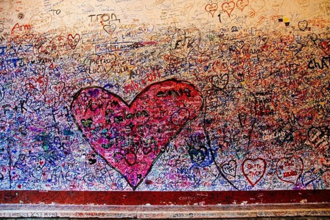 Phát hiện nơi nhận hàng nghìn bức thư tình gửi đến nàng Juliet - 5