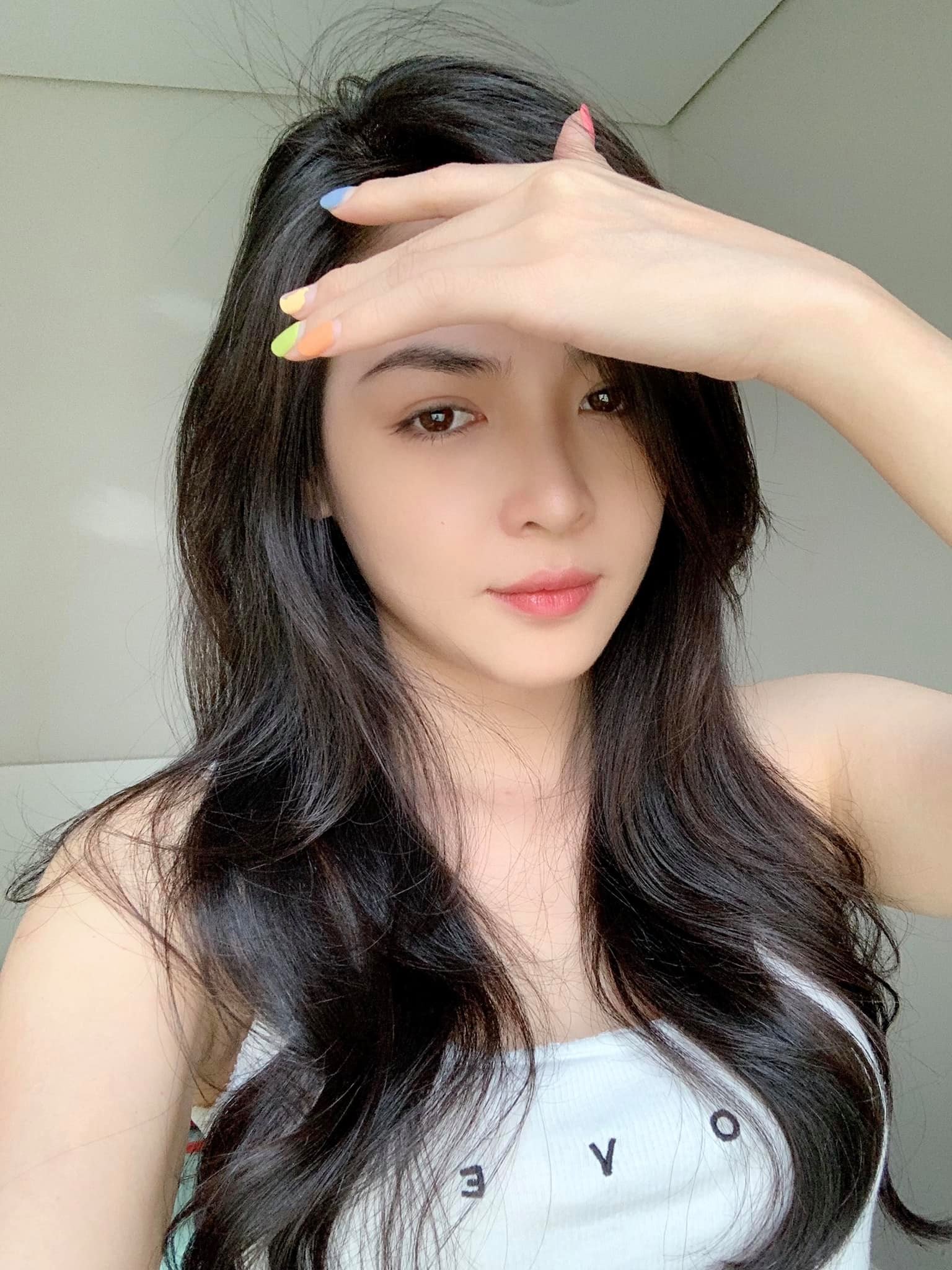 Dù là một hot girl nổi tiếng nhưng Thanh Quỳnh vẫn lựa chọn cuộc sống giản dị, không kiểu cách.