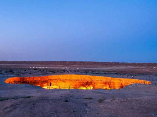Du lịch - Miệng núi lửa khét tiếng “Cổng địa ngục”, rực cháy trong nhiều thập kỷ sắp bị dập tắt