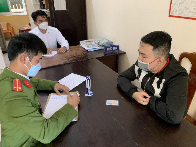 Đối tượng Đoàn Gia Phụng