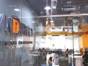 Kinh doanh - VNDirect báo lãi kỷ lục, khẳng định “miễn nhiễm” rủi ro cổ phiếu FLC