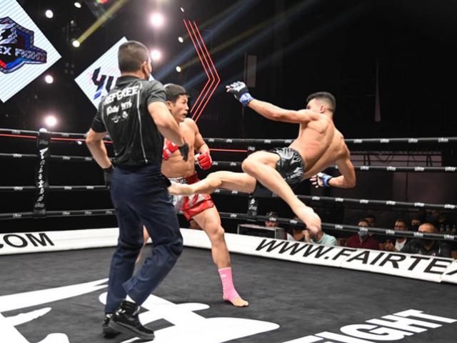 Thể thao - Võ sĩ 2 lần "từ cõi chết trở về", sững sờ xoay 360 độ tung "vô ảnh cước"