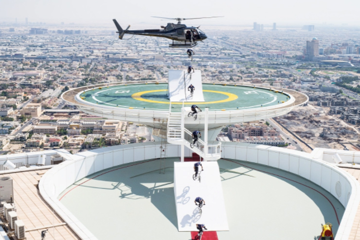 Ngôi sao xe đạp BMX Kriss Kyle từng biểu diễn tại nơi này vào năm 2019