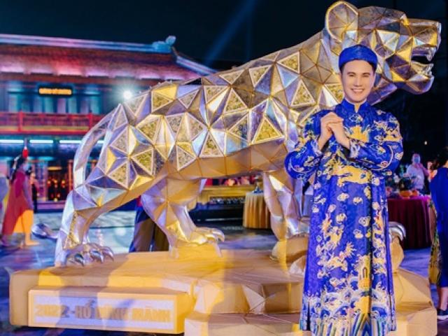 Talk với Sao - MC Vũ Mạnh Cường nhịn đói dẫn show ẩm thực xác lập Kỷ lục Việt Nam