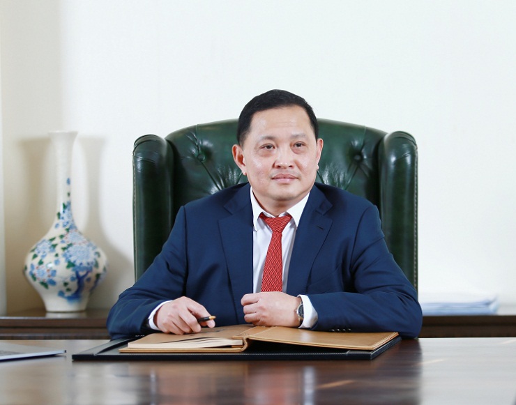 Doanh nghiệp của nhà đại gia Nguyễn Văn Đạt tăng cường vay nợ để phát triển dự án
