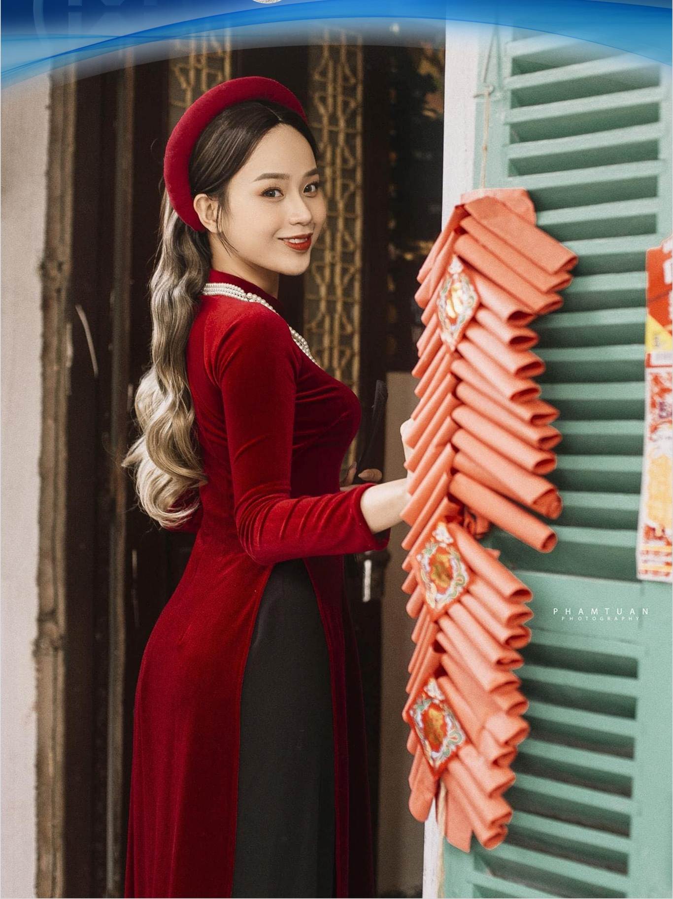  Thuỷ Tiên nhận được sự ủng hộ lớn từ cộng đồng sắc đẹp khi góp mặt tại cuộc thi. Cô muốn lan toả tinh thần sống tích cực, vươn lên từ nghịch cảnh.