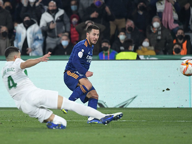 Bóng đá - Hazard ghi bàn như thời đỉnh cao, ngầm chào hàng "đại gia" châu Âu