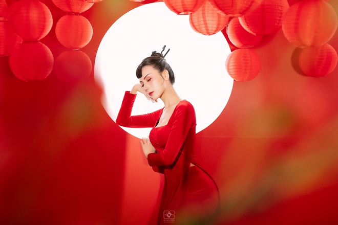 Diễn viên Nga Tây "Đi qua mùa hạ" hóa nàng xuân yêu kiều - 2