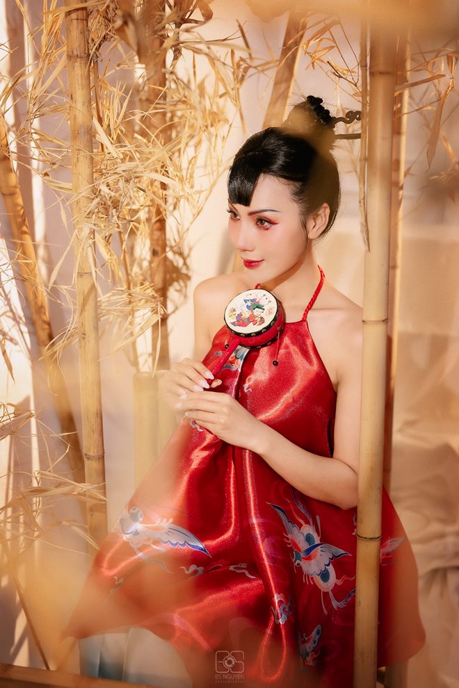 Diễn viên Nga Tây "Đi qua mùa hạ" hóa nàng xuân yêu kiều - 8